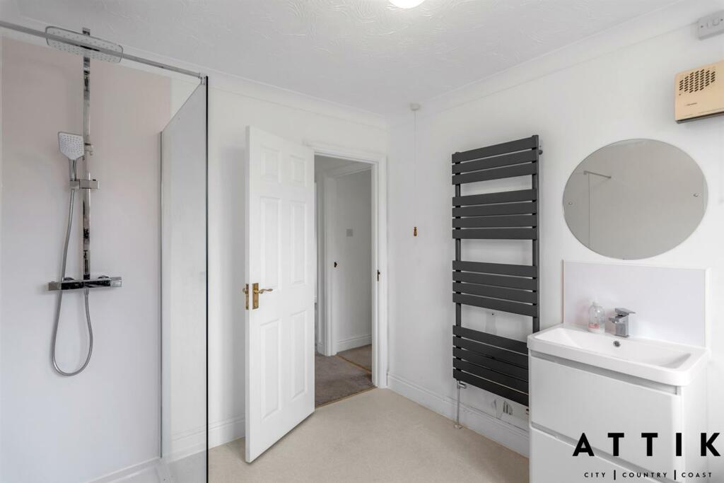 Lenten House (17).jpg