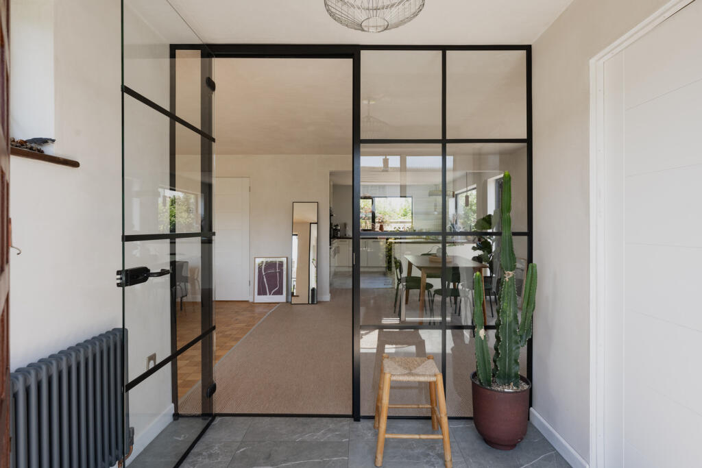 296840 - 67 Shoebury Road, Southend-on-Sea-26.jpg