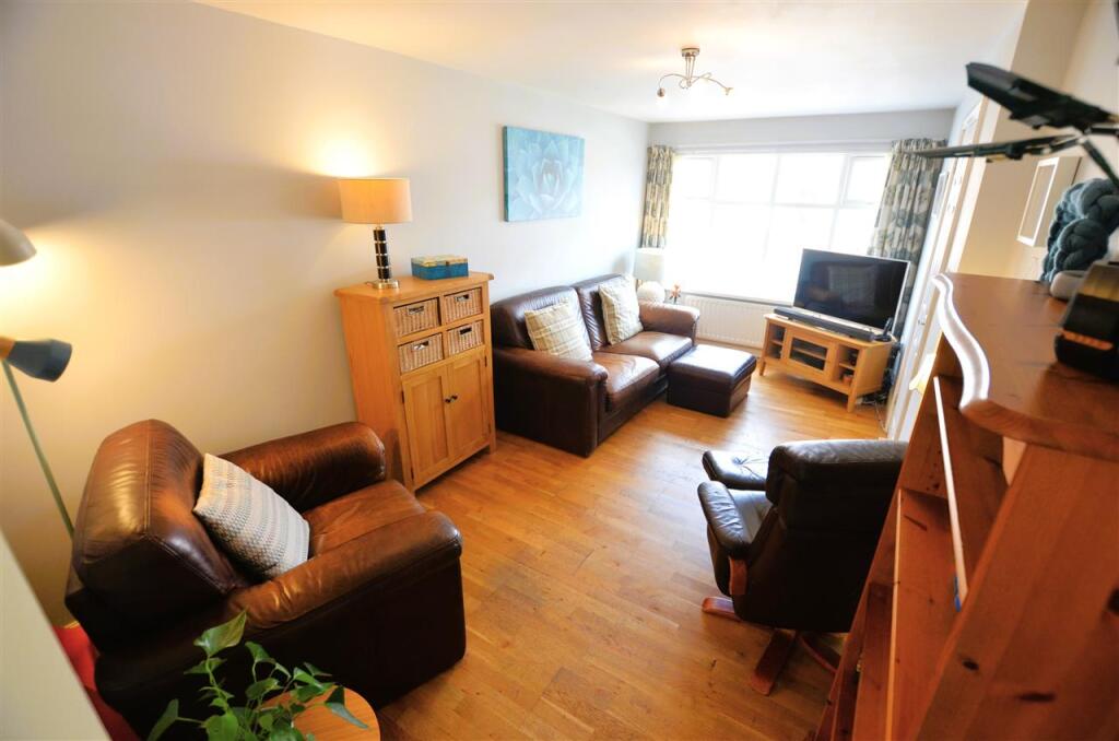 Sitting Room.