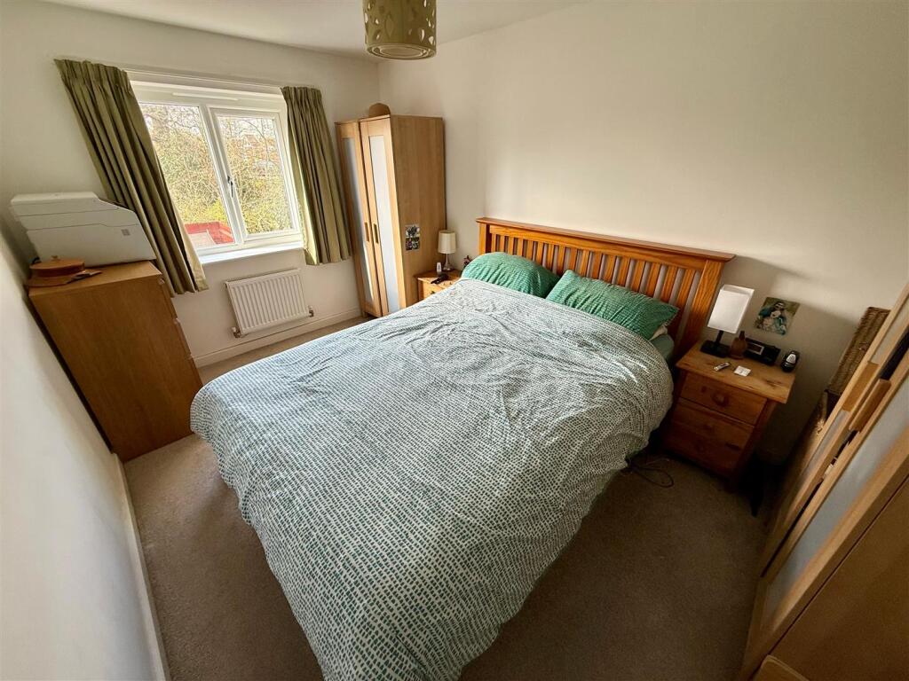 NW2 Bed1.jpg