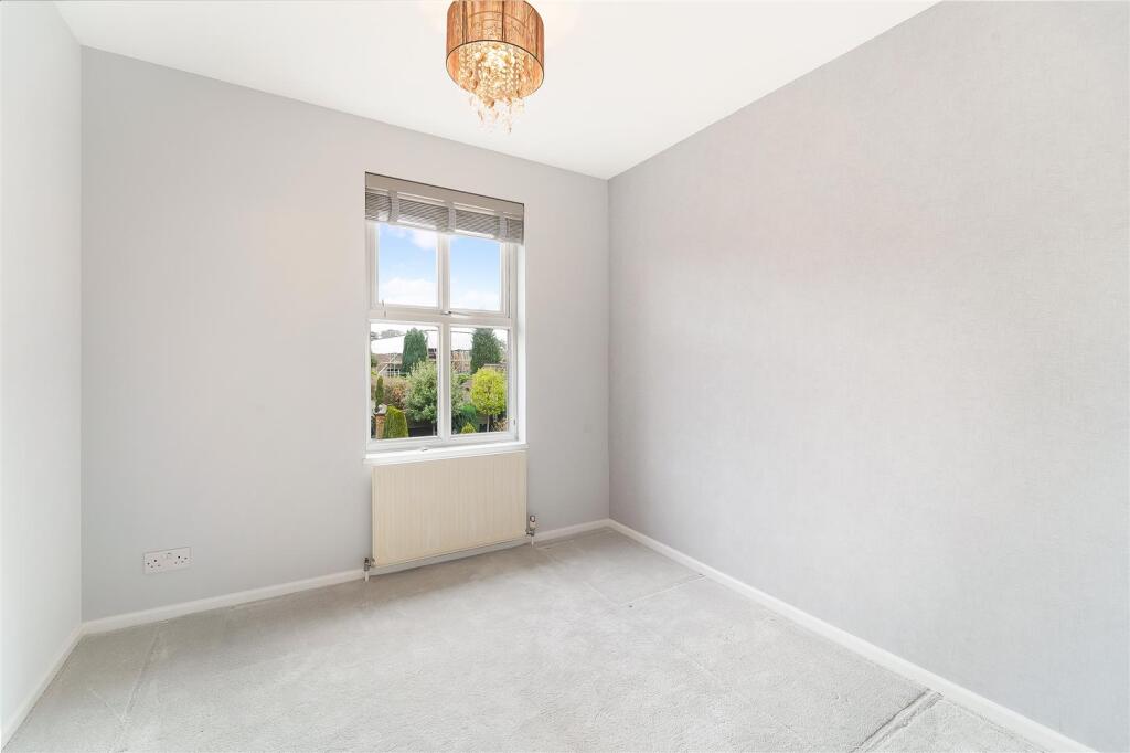 GREAT ELSHAMS, 40 (5).jpg