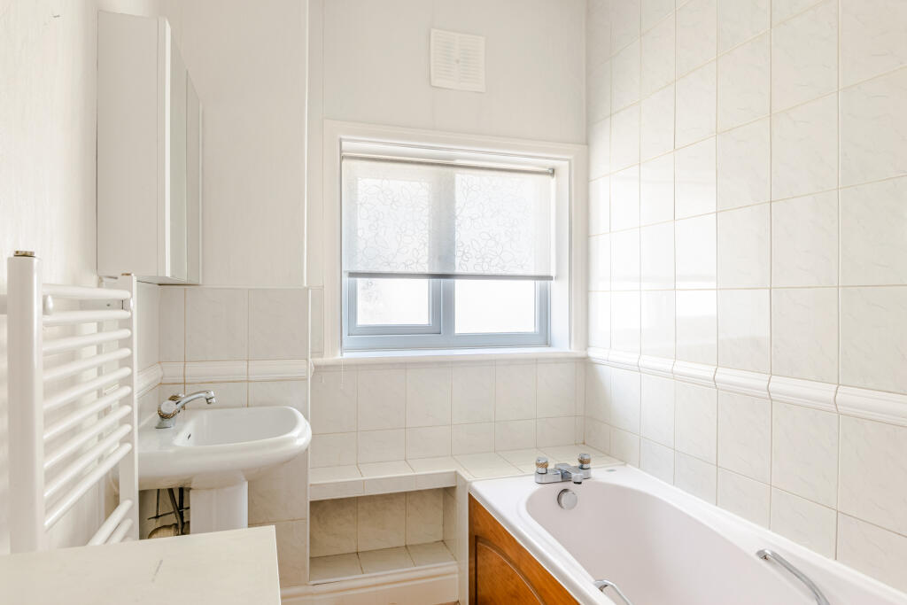 bathroom1
