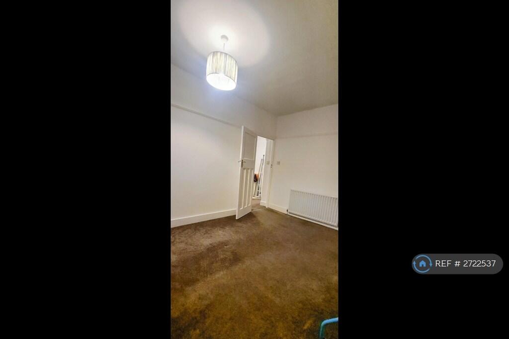 Back Bedroom.