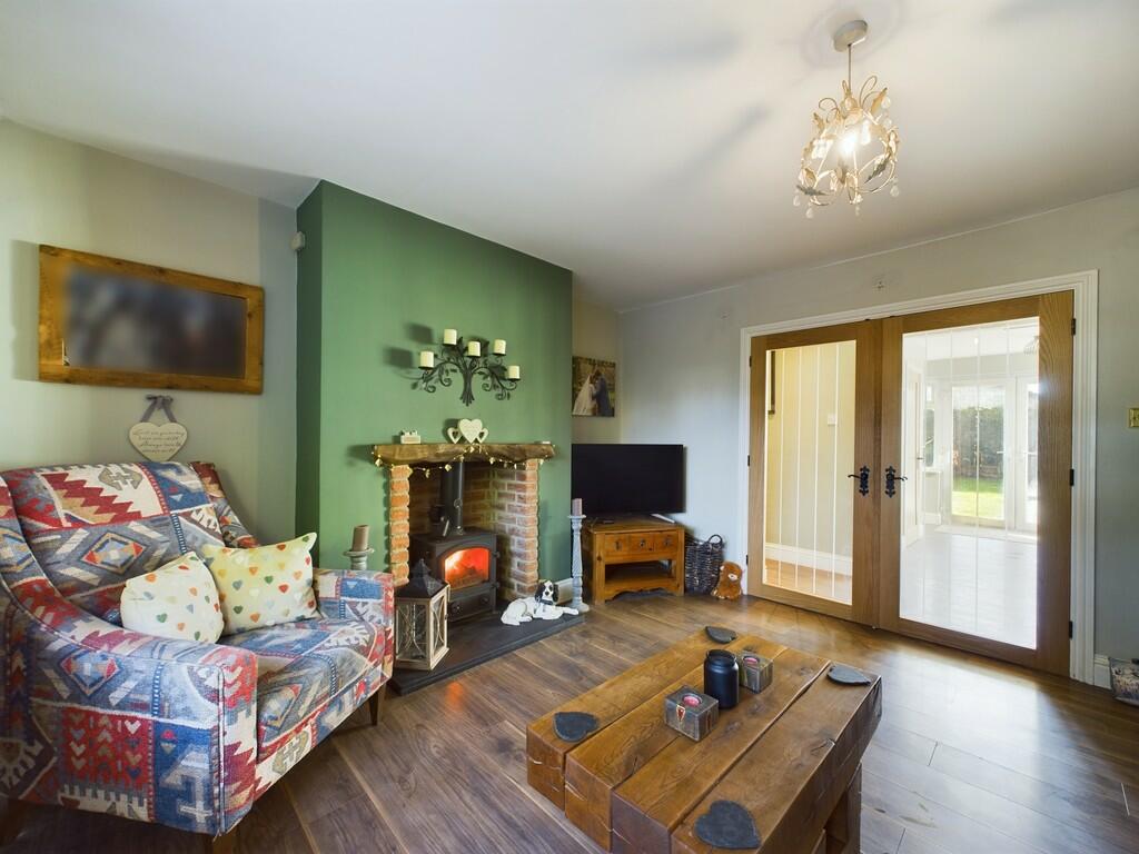 CAM02060G0-PR0260...