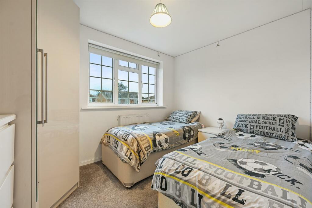 Bedroom 3.jpg