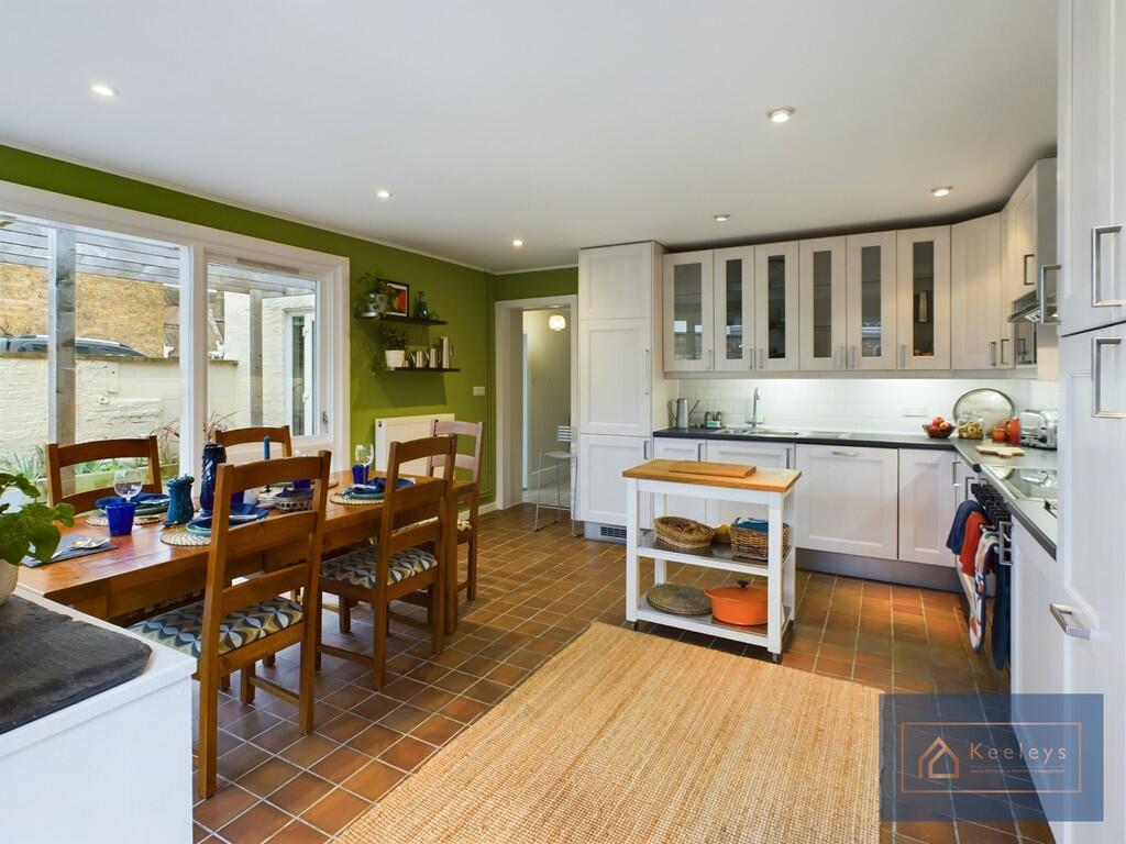 Kitchen/Dining ro...