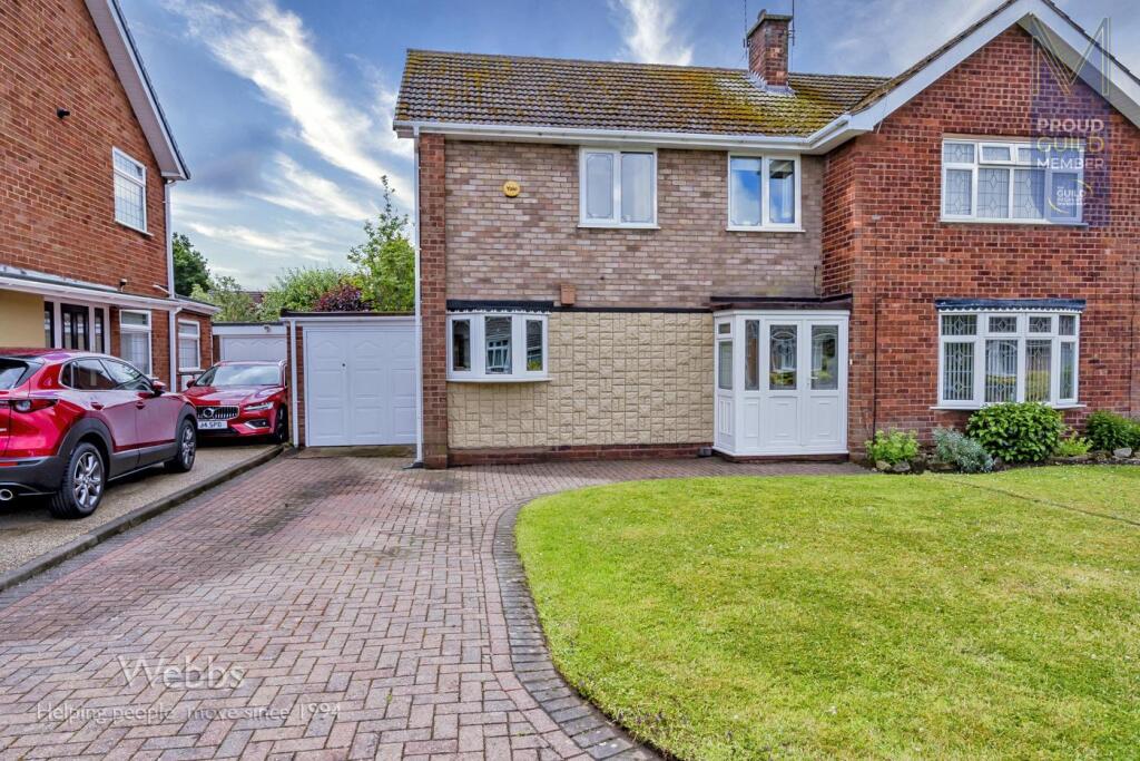 © Webbs Estate Agents ©  (327 of 28).jpg