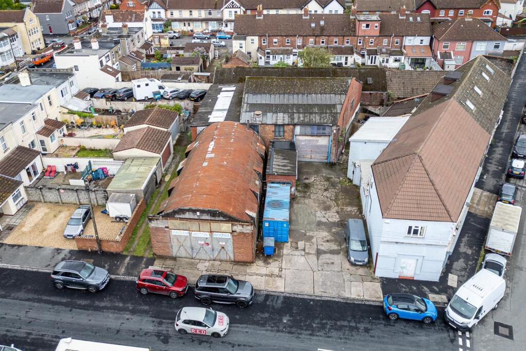 Hallen Motor Company, Collins Street, Avonmouth, B