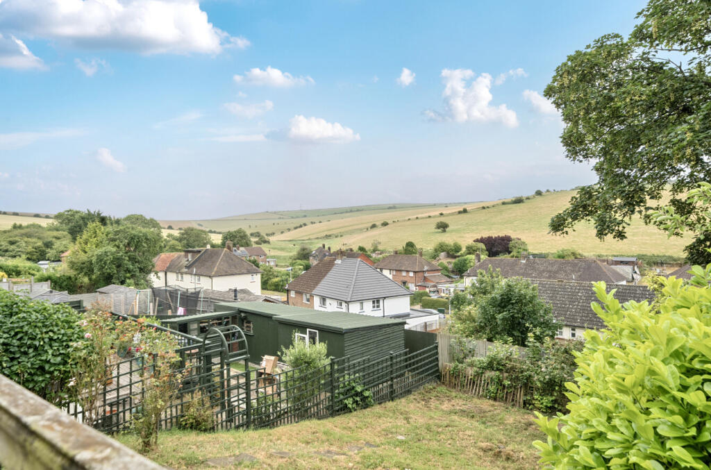 1313583-7-685a85f...