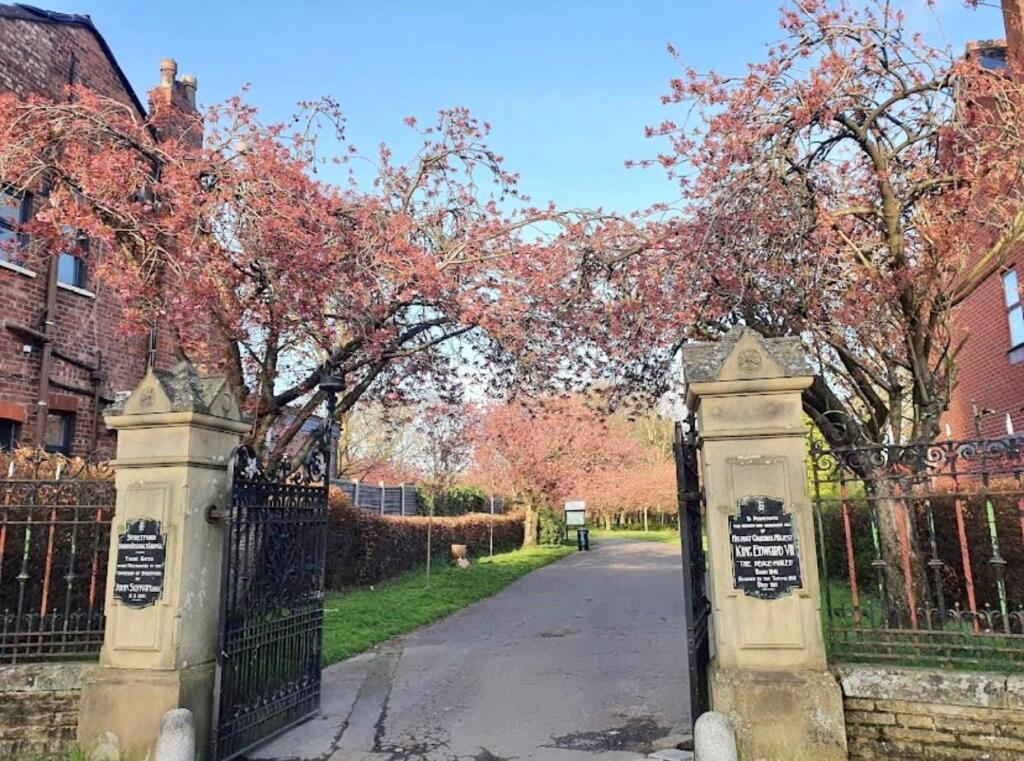 WhatsApp Image 2025-09-25 at 10.36.00_f42056da.jpg