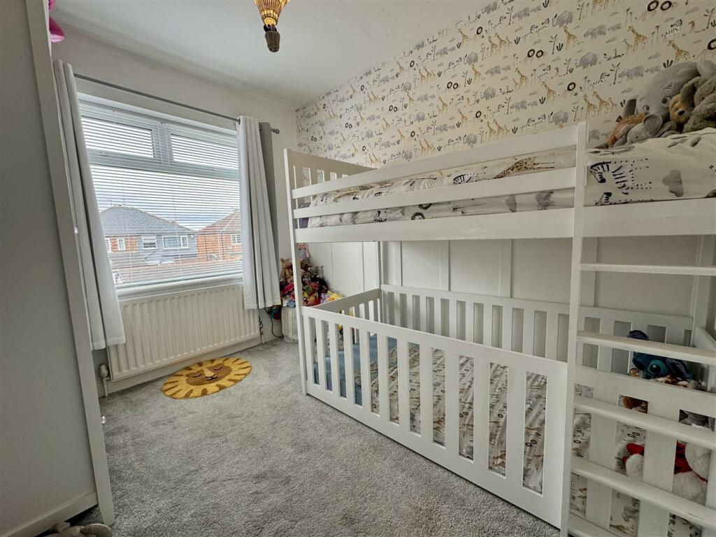 Second bedroom