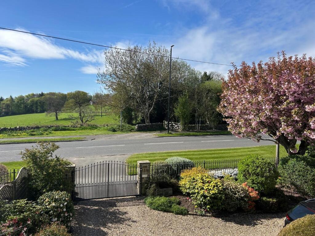 30 hawkswoth view.jpg