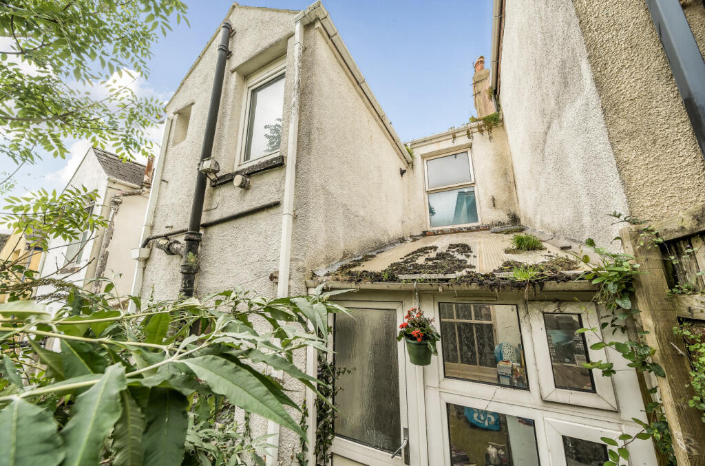 1356935-6-68e79e2...