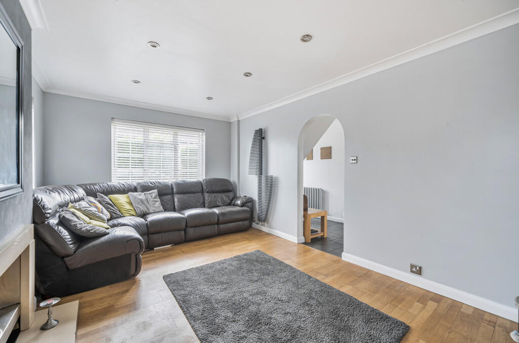 1329490-11-688ba3...