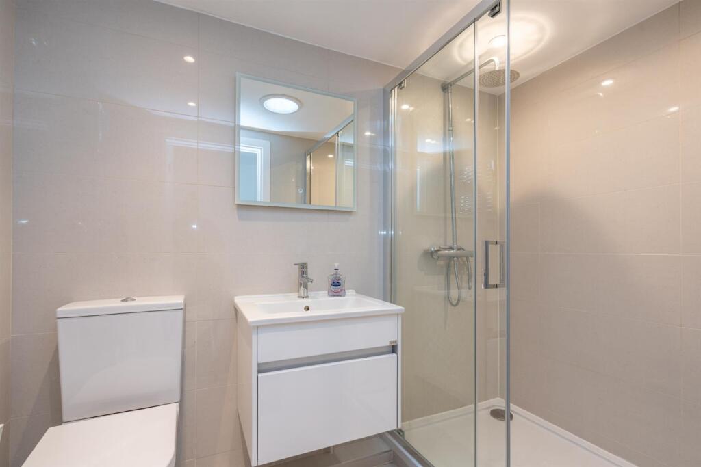 Modern shower room