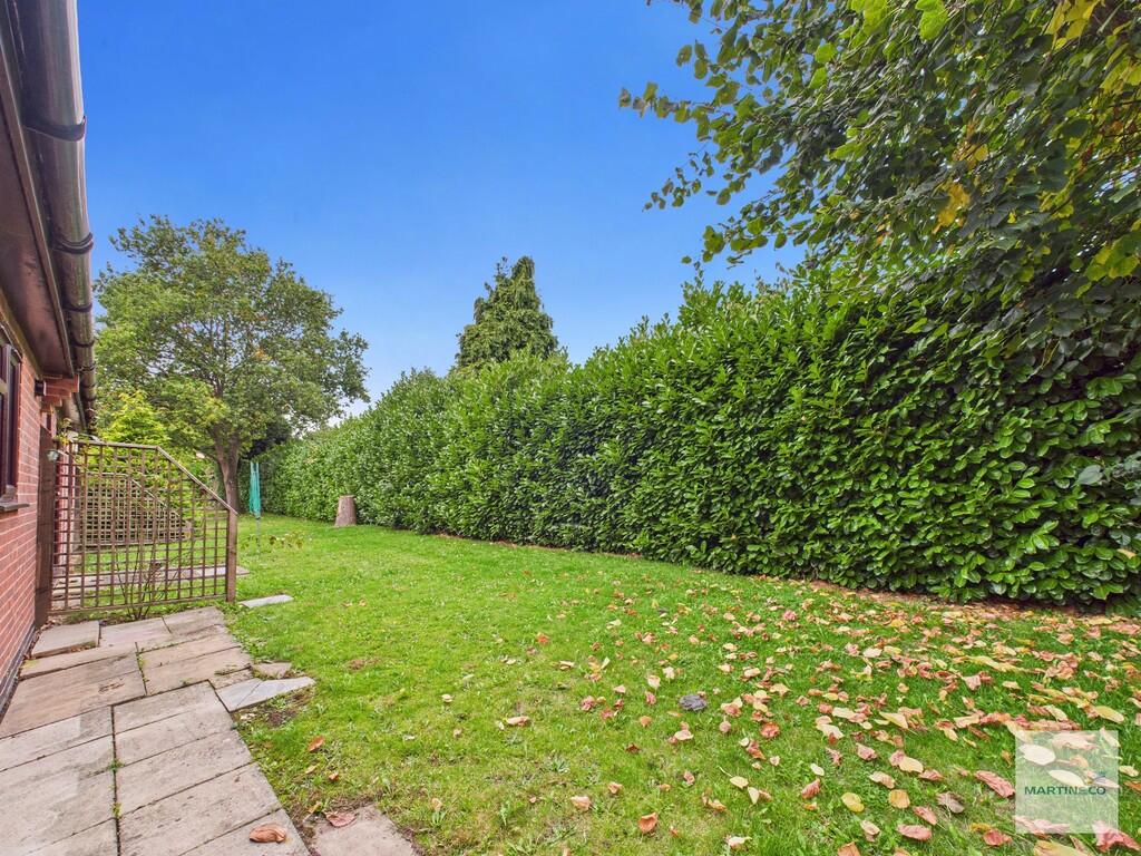 CAM03394G0-PR0370...