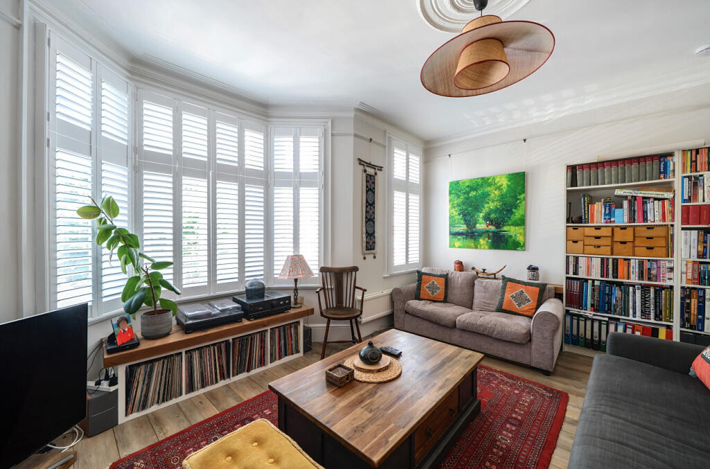 1320745-12-687a26...