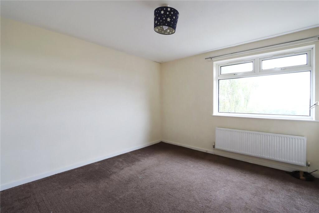 Bedroom 1 Pic 1