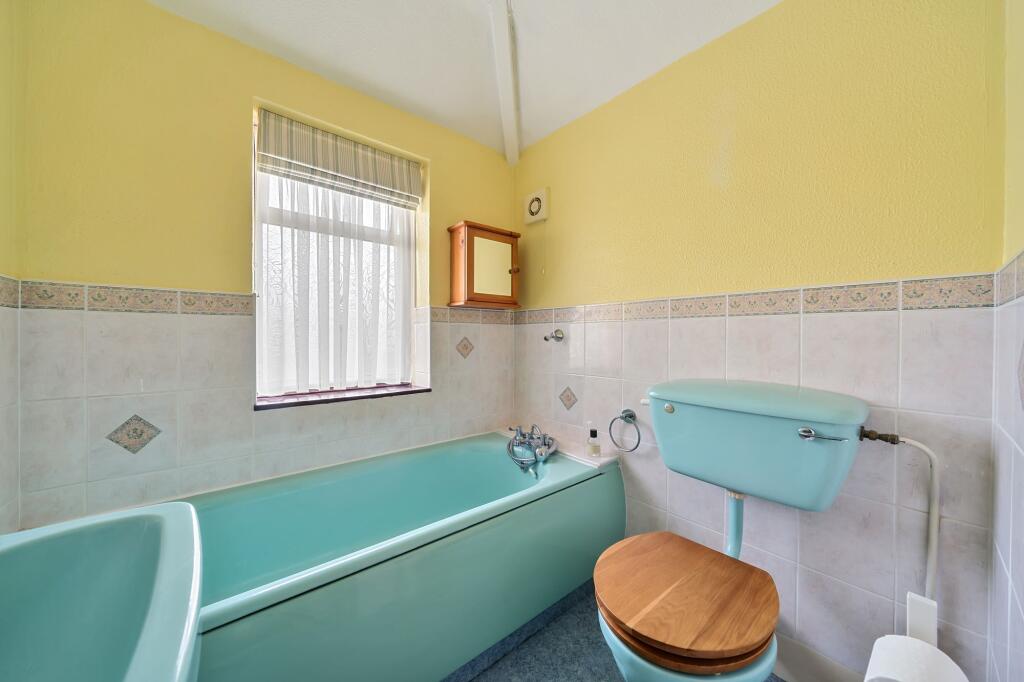 Bathroom (1)