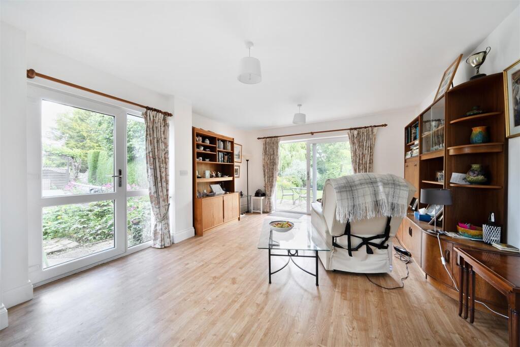 1 Pigeon Hill, Tiffield (10).jpg