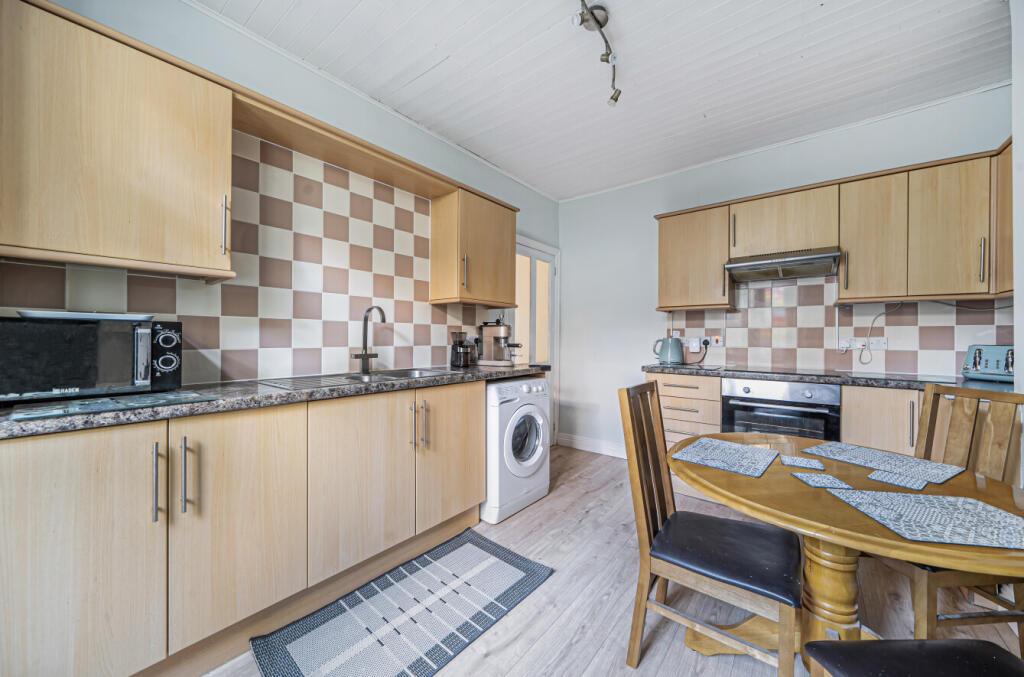 1388402-13-6939aa...