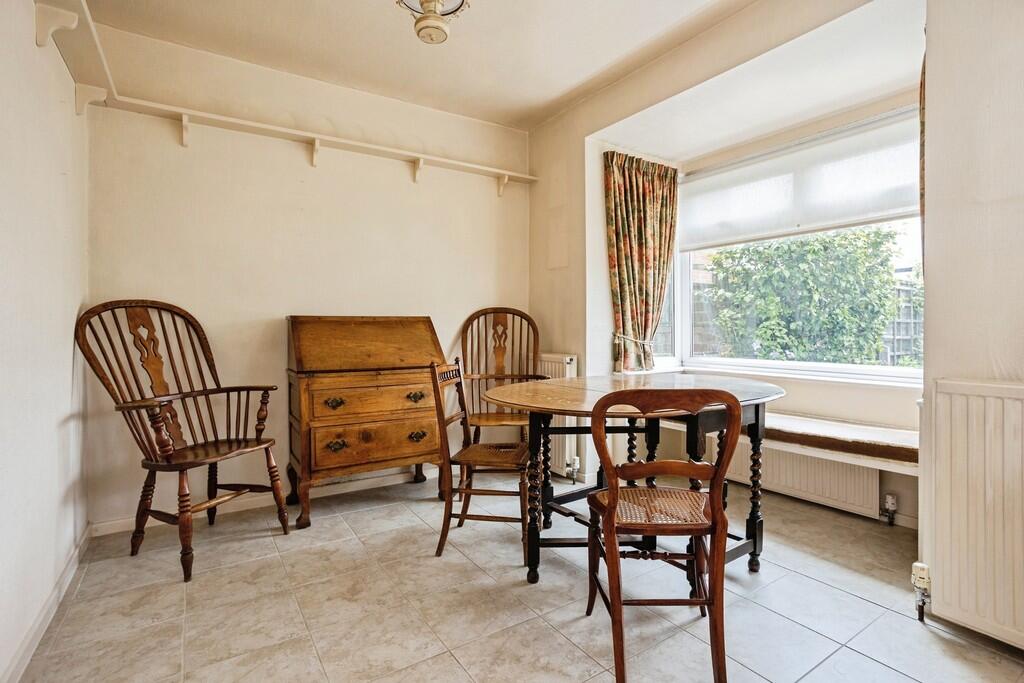 dbe0c944-81 20Sto...