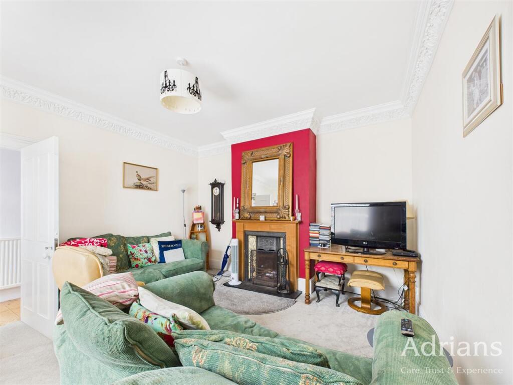 SITTING ROOM