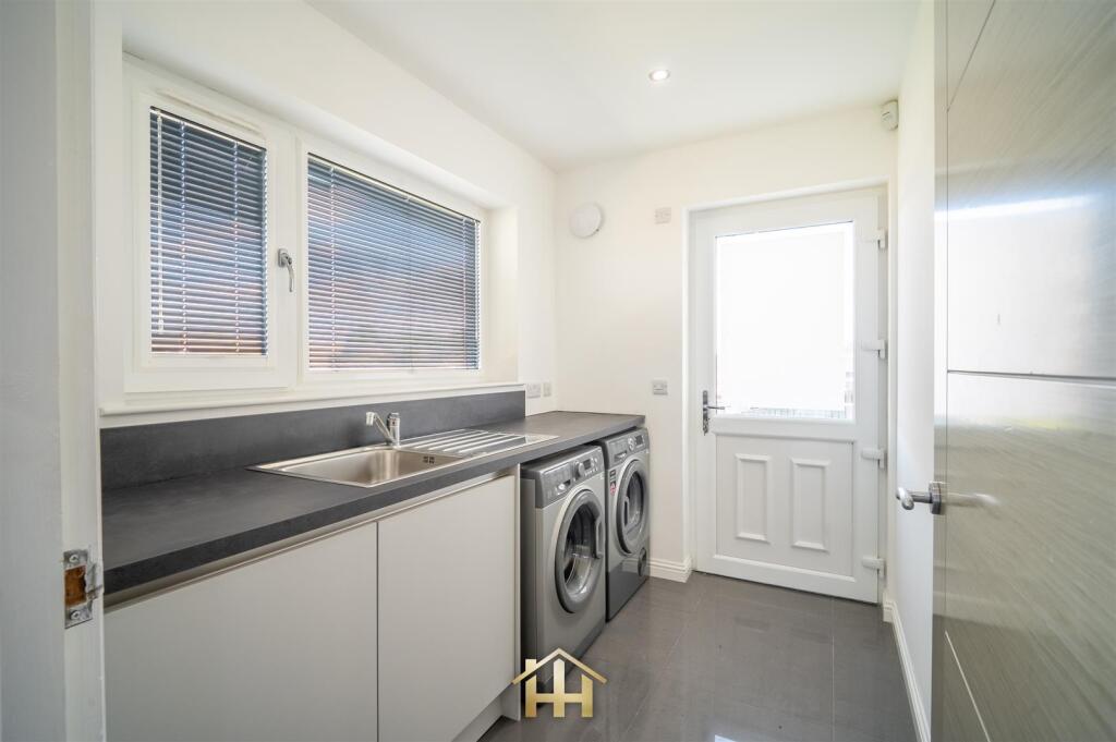 16B FALKLAND CRES DD53SQ 180325 EDIT (43 of 83).jp