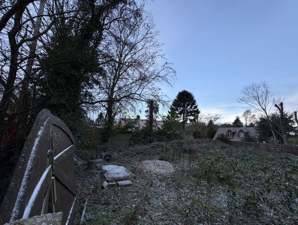 Land adjacent to the Old Post Office, Main Street, Hackthorn, Lincolnshire, LN2 3PN