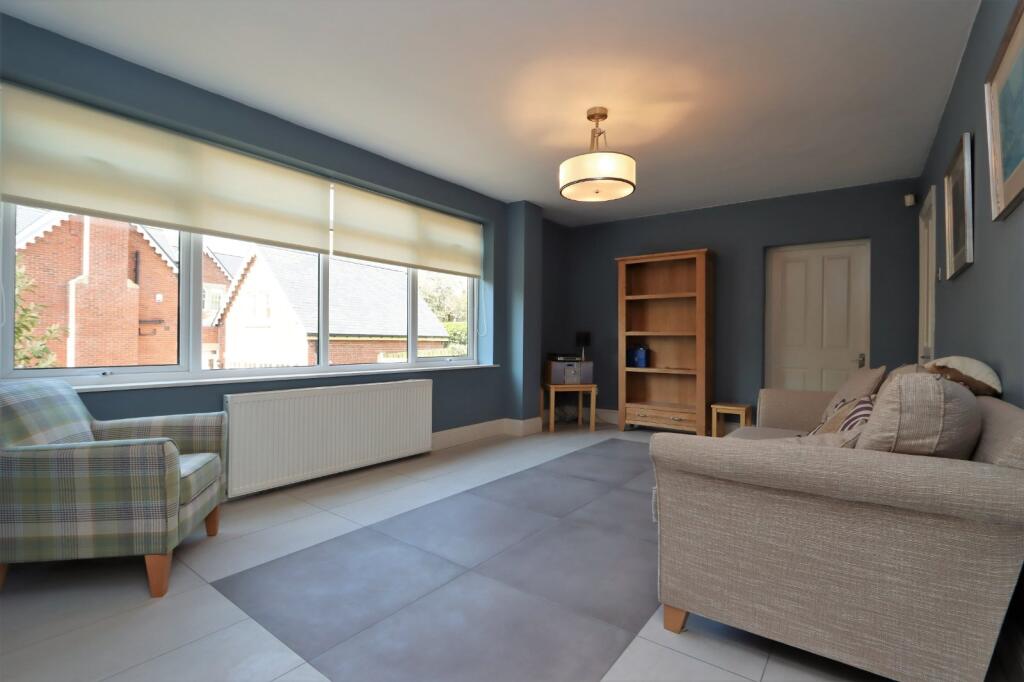 Family Room Pic 1