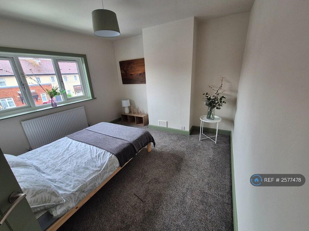 Front Bedroom 
