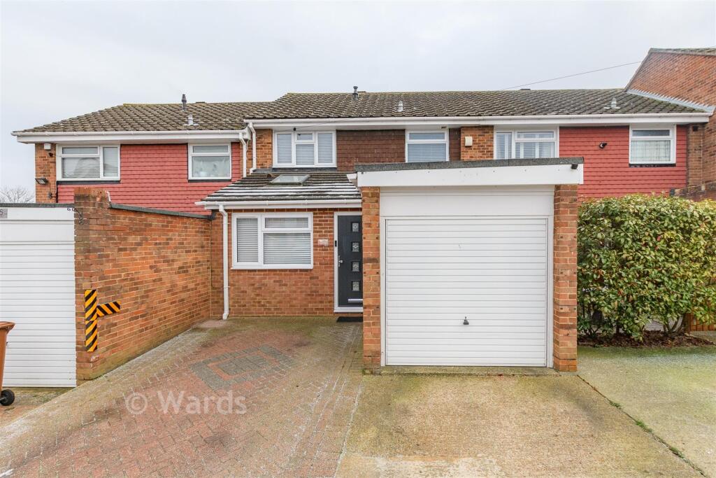 Wall Close, Hoo, Rochester, Kent