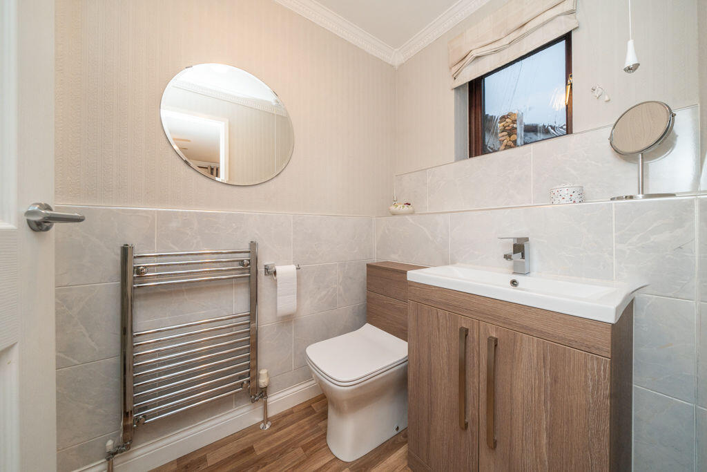 BEDROOM 1 EN-SUITE