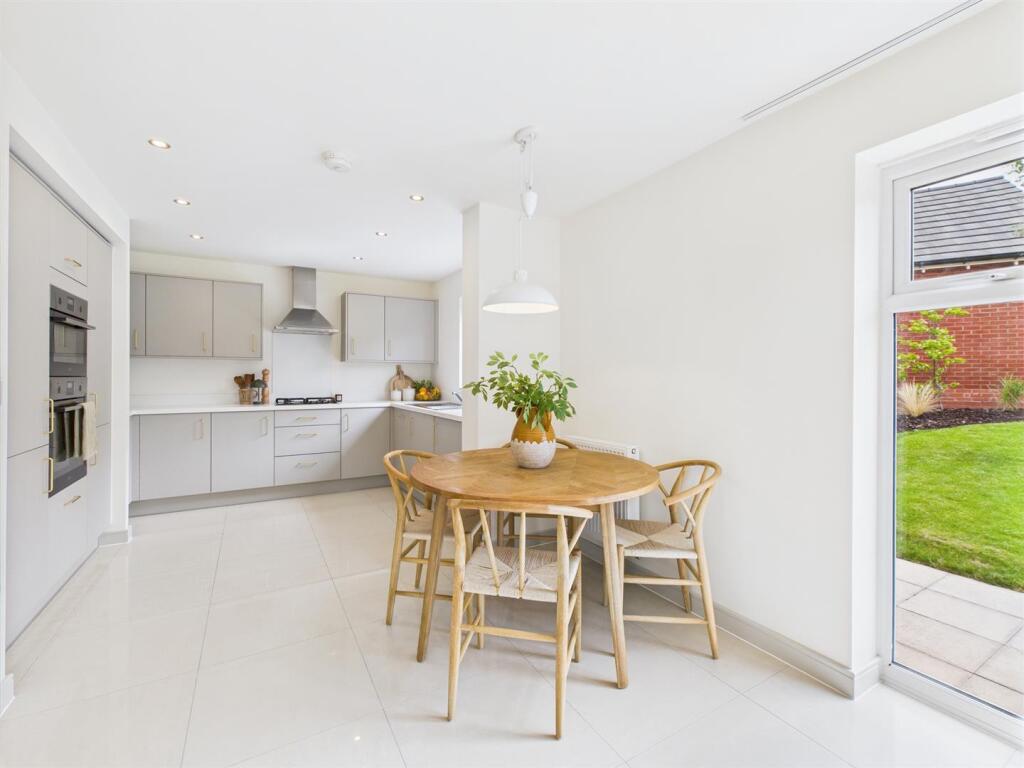 Dining Kitchen/Living Room