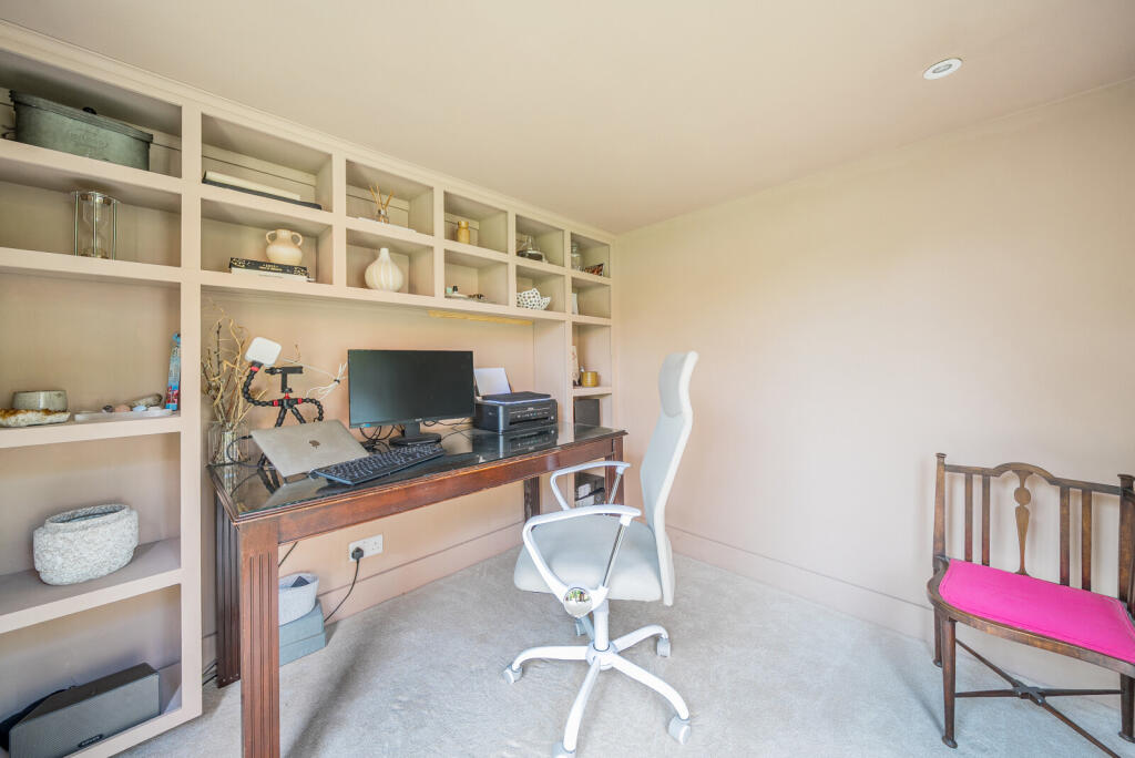 1311850-17-68594c...