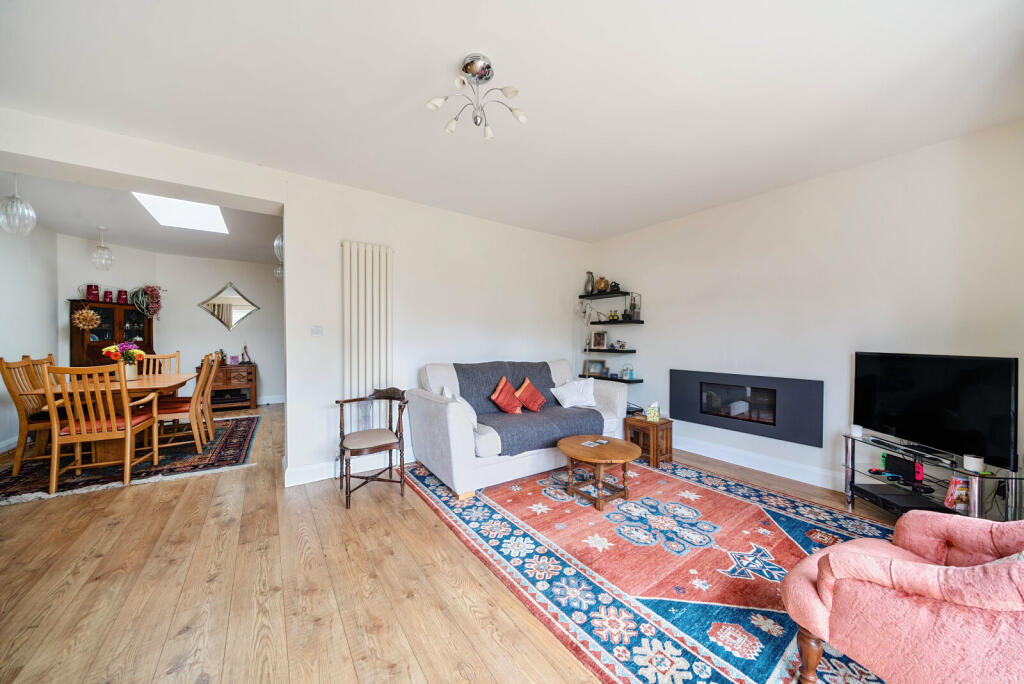 1331841-9-68a3296...