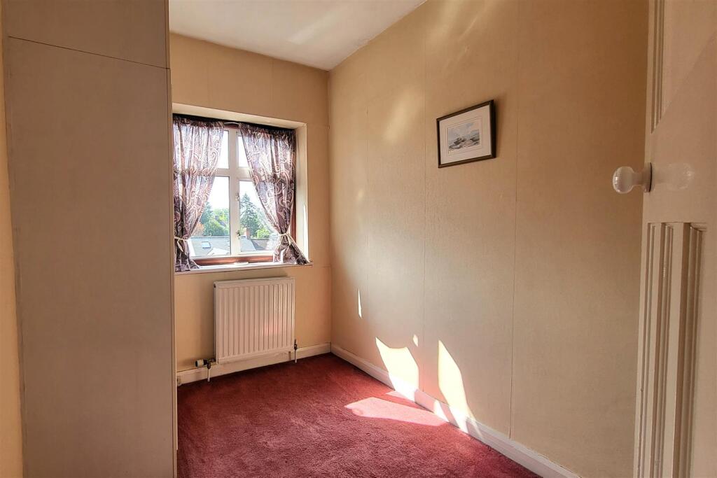 BEDROOM 3