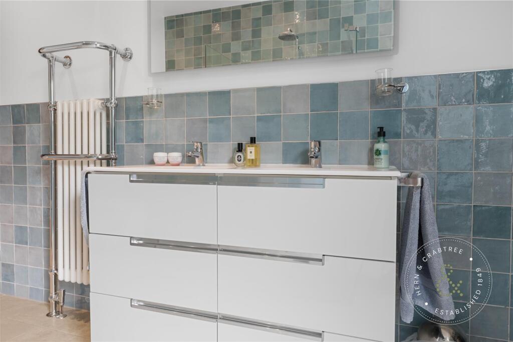 Cathedral Rd, Pontcanna, HernCrabtree (65).jpg