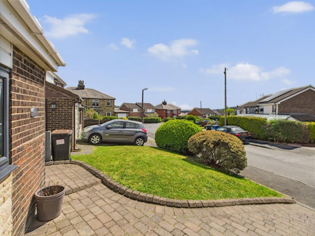 Front Drive and Garden