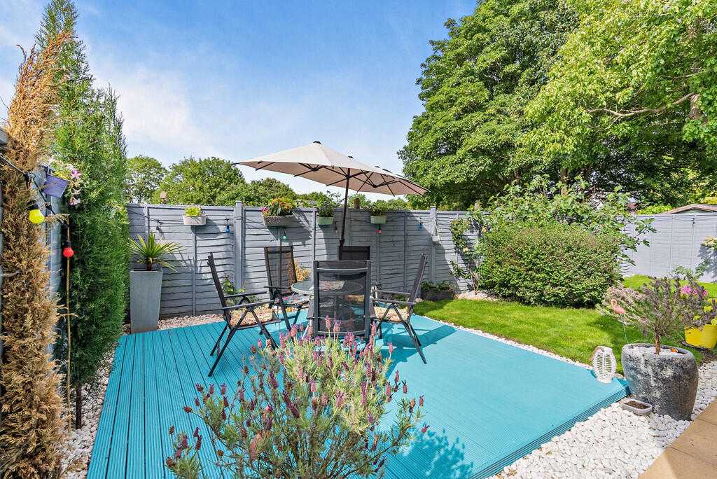 8650991-exterior0...