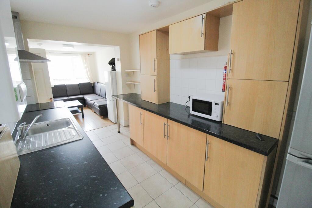 Kitchen1
