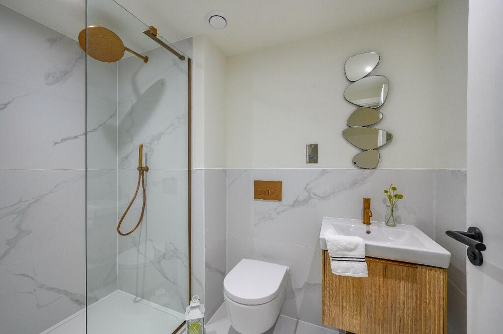 Ensuite