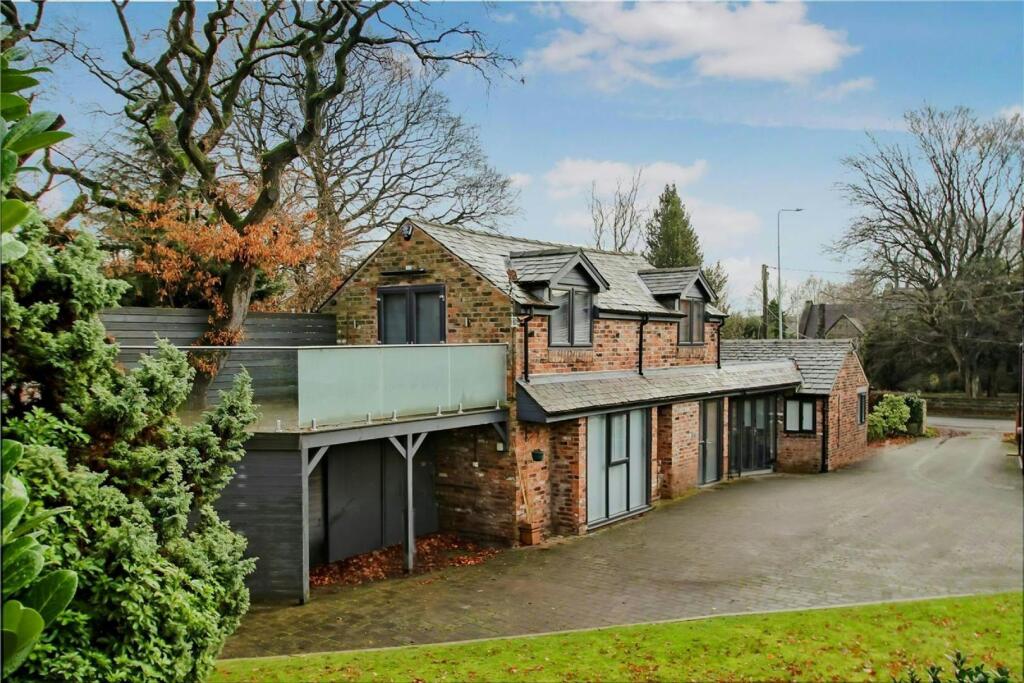 Lymm Road, Little Bollington