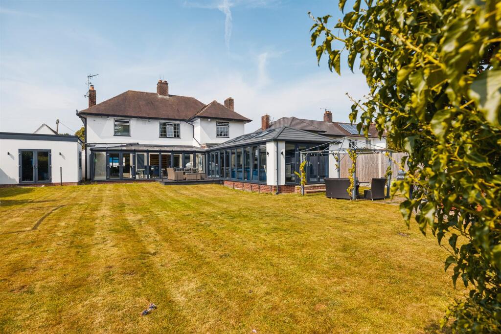 13 Chester Rd-84.jpg