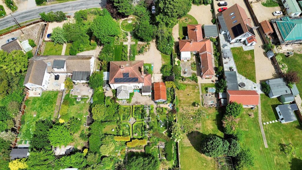 dji_fly_20250530_113350_66_1748601455012_photo_opt
