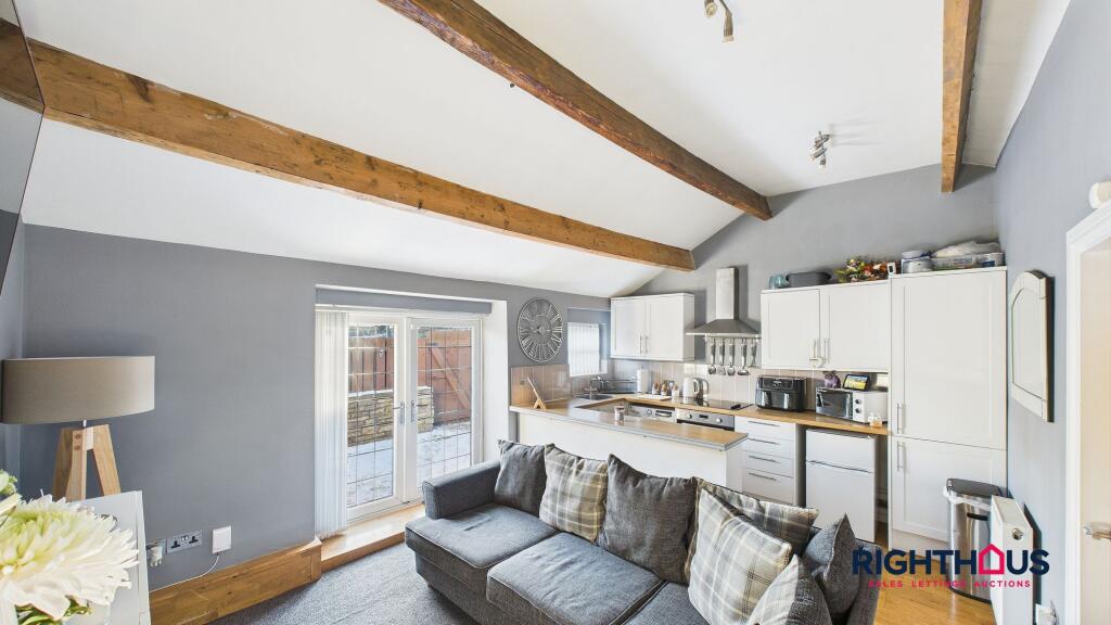 Open Plan Lounge/Kitchen