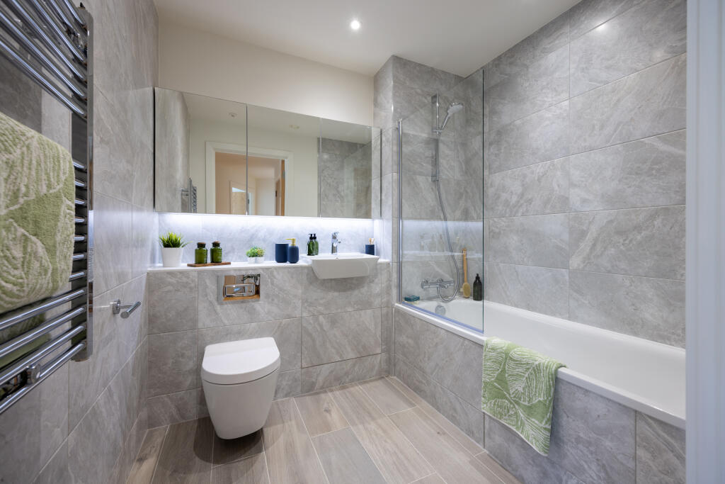 1 bedroom show apart