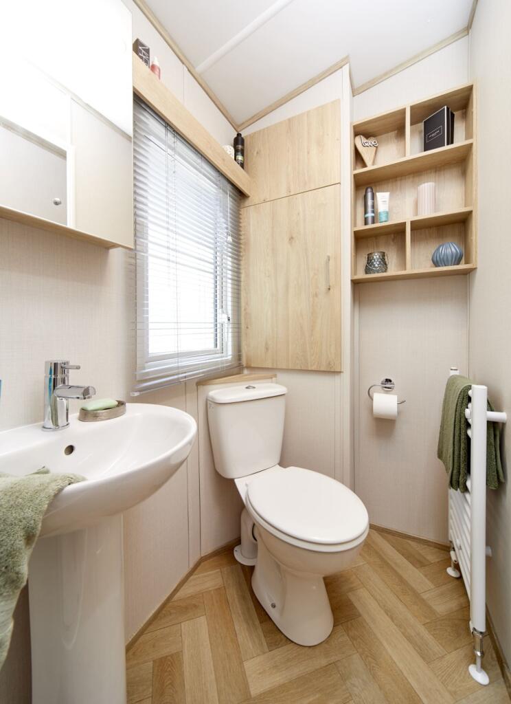 Primary Bedroom &amp; En Suite