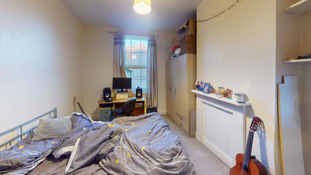 34-Addison-Street-Bedroom(8)