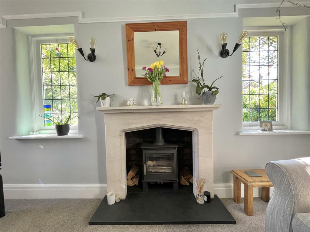 Lounge Fireplace Feature.jpg